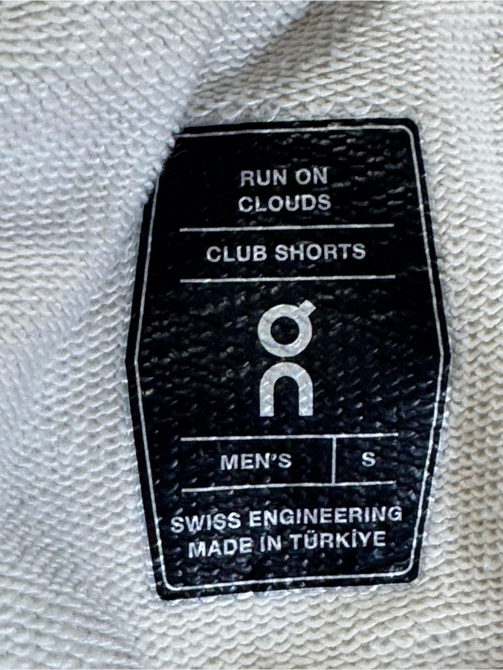 On Running Fleece Club Shorts Men’s Small Desert - Picture 7 of 11